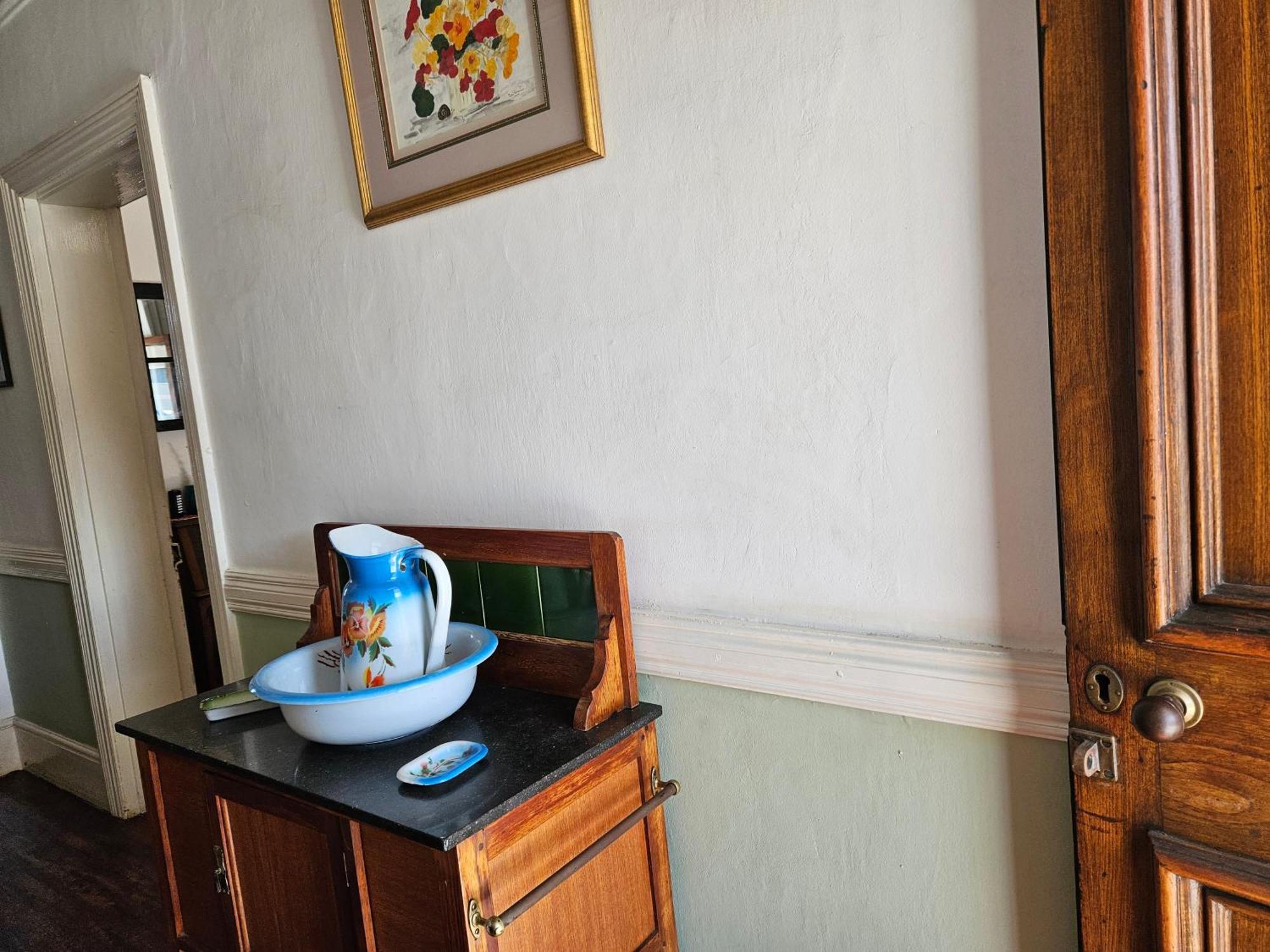 Kelkiewyn Guesthouse カレドン エクステリア 写真