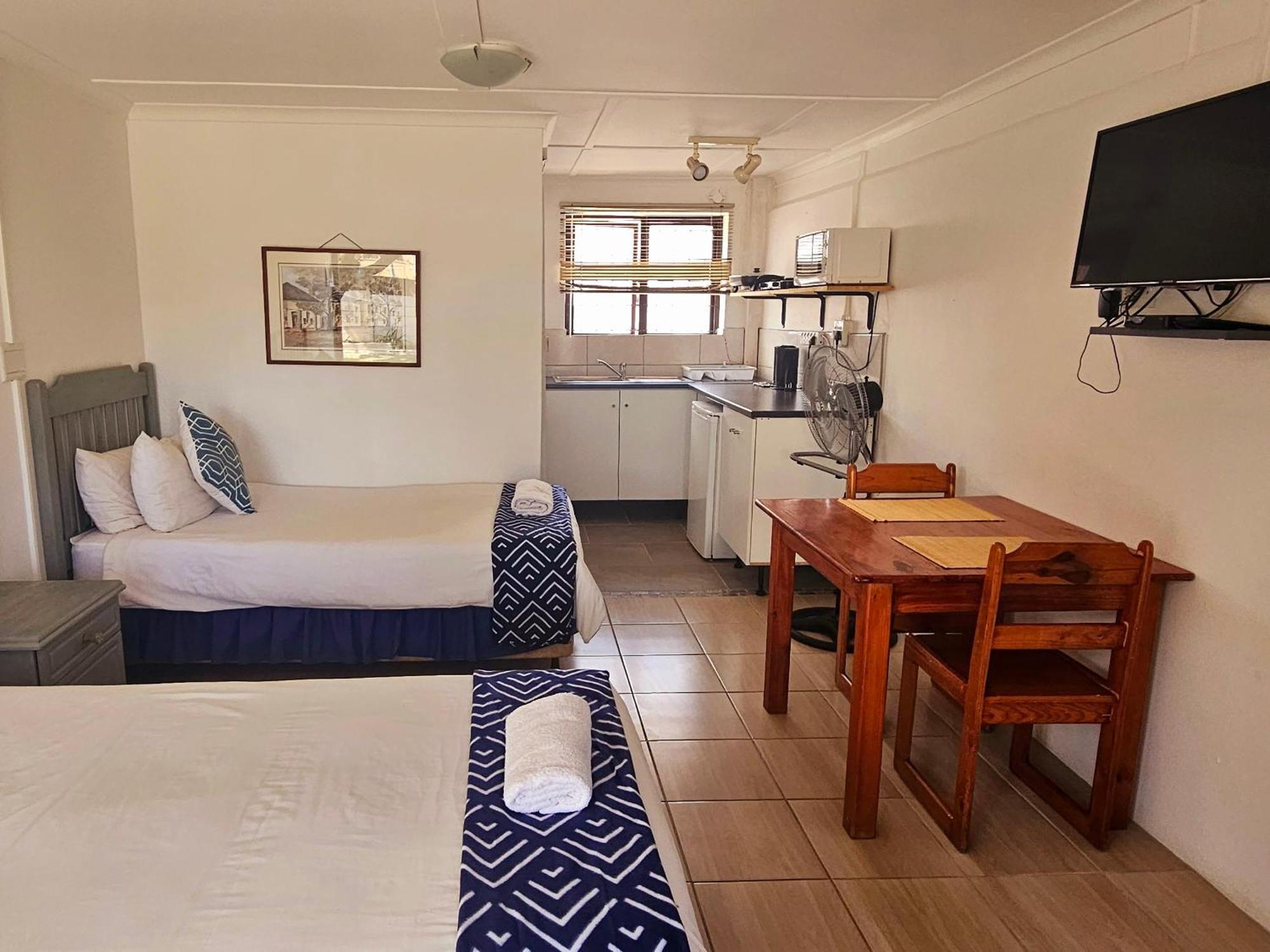 Kelkiewyn Guesthouse カレドン エクステリア 写真