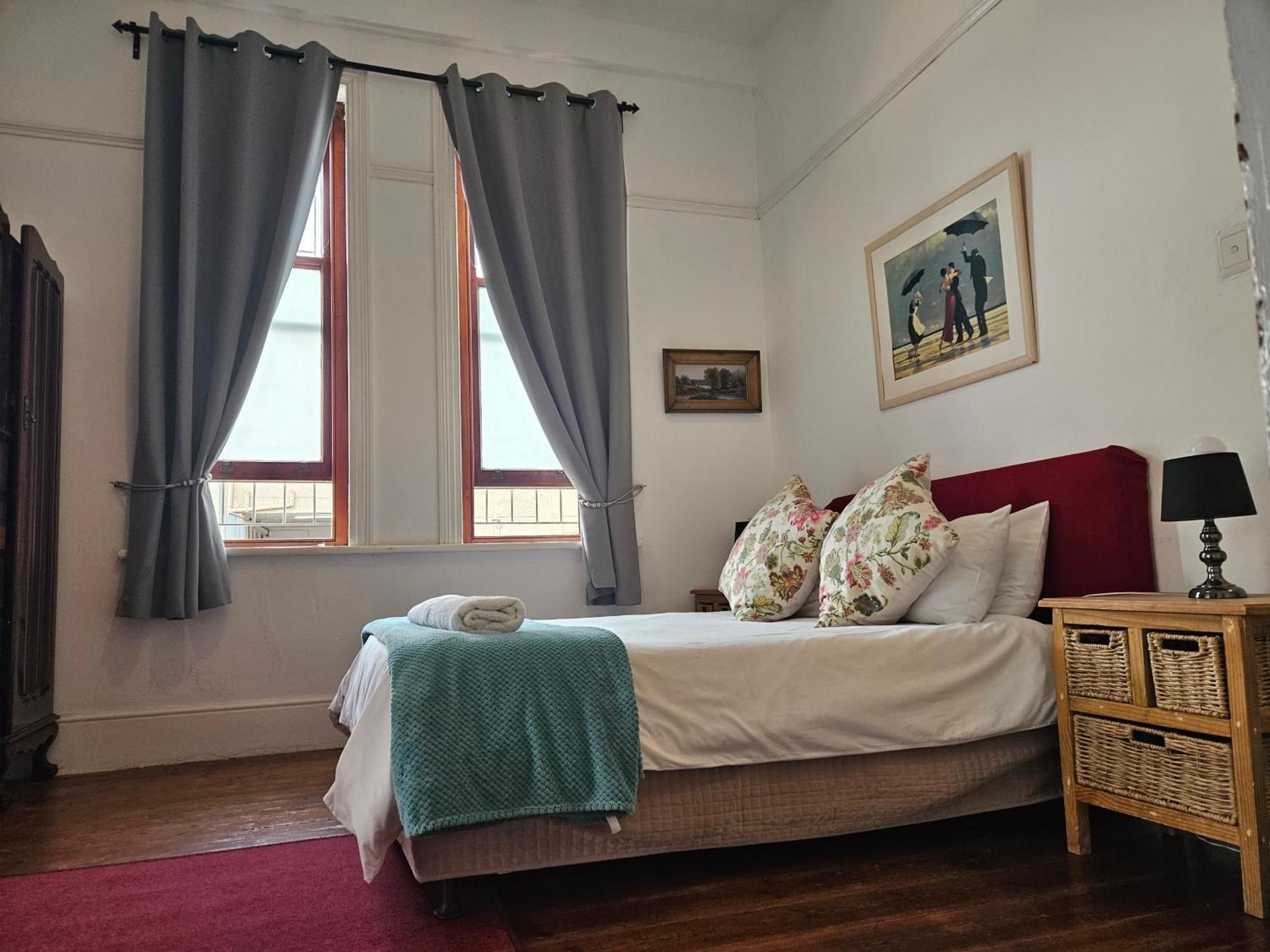 Kelkiewyn Guesthouse カレドン エクステリア 写真