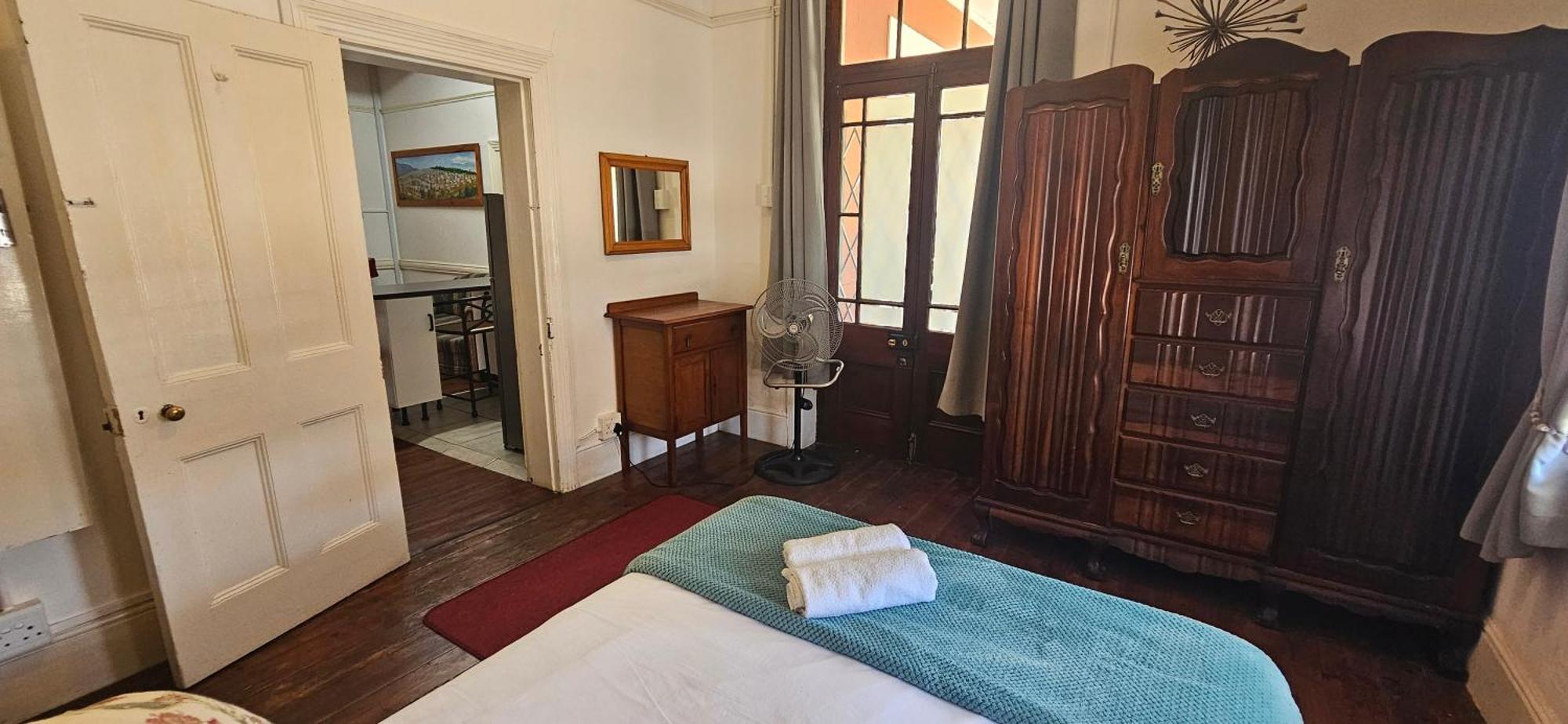 Kelkiewyn Guesthouse カレドン エクステリア 写真